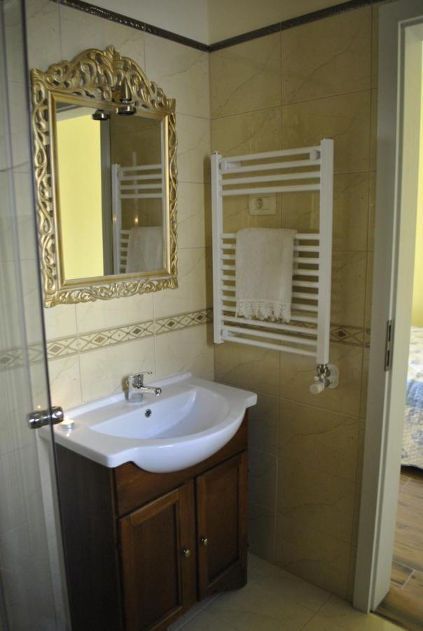 Osp Apartment Pod Kostanji מראה חיצוני תמונה