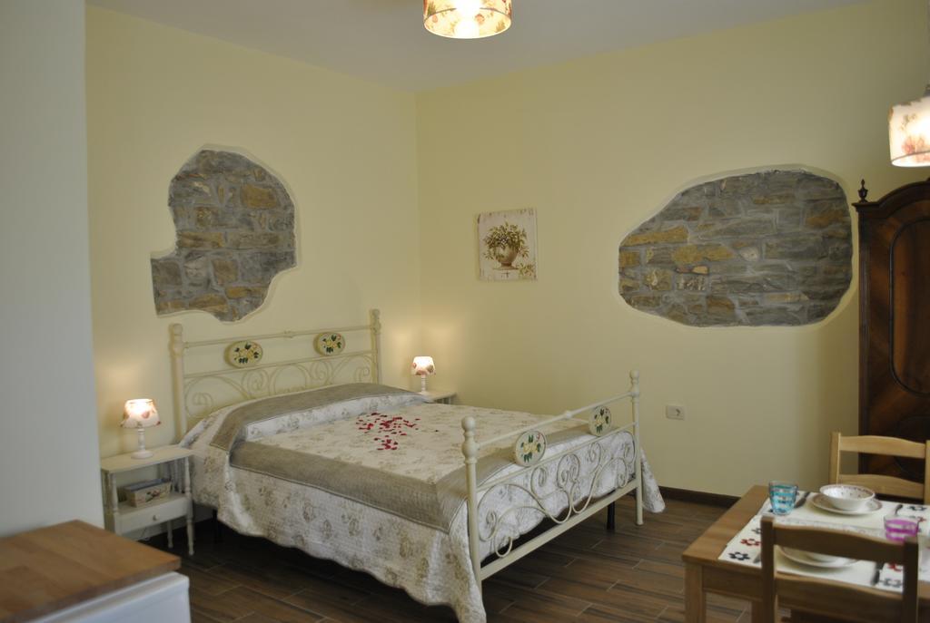 Osp Apartment Pod Kostanji מראה חיצוני תמונה