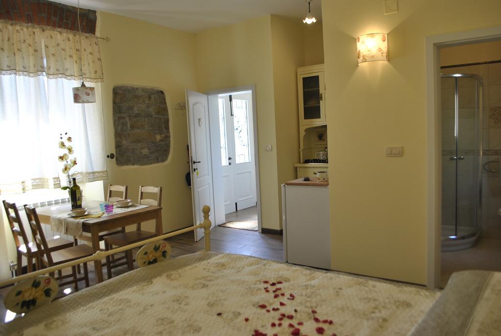 Osp Apartment Pod Kostanji מראה חיצוני תמונה